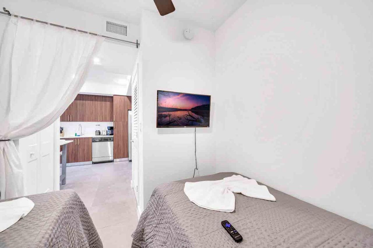 Modern Unit In Downtown Miami With Free Parking Apartman Kültér fotó